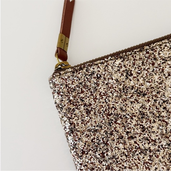 NWT Madewell Leather Small Pouch Wallet, Gold - Picture 6 of 8